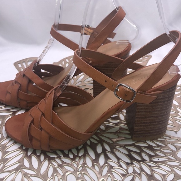 Bamboo Vegan Leather Weaved Vamp Chunky Heel Sandals Size 6.5 - Picture 5 of 10